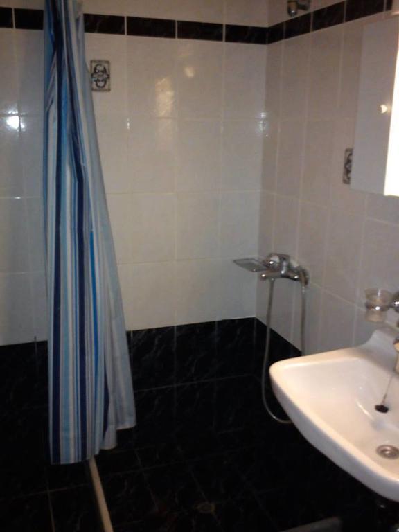 Sea Breeze Apartments Ликсури Стая снимка