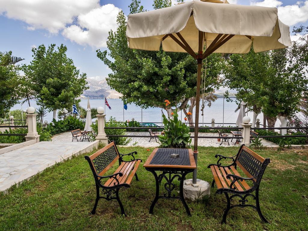 Sea Breeze Apartments Ликсури Екстериор снимка
